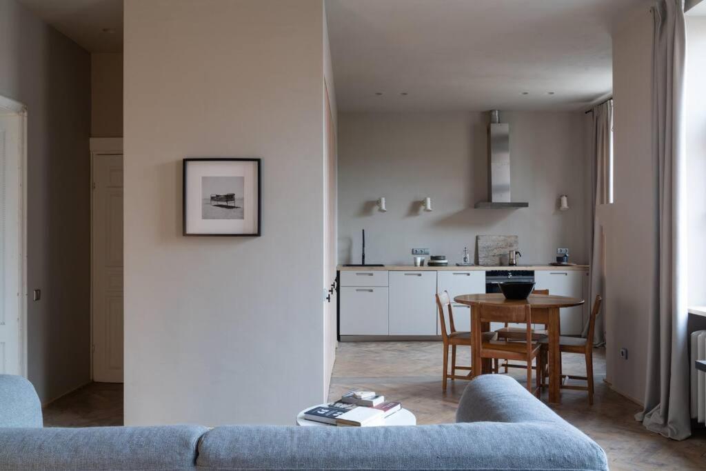 Authentic 1 Bd Old Town Apartment By Hostlovers Kaunas Dış mekan fotoğraf